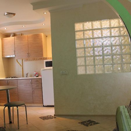 Comfortable Apartments Krivoi Rog Exterior foto